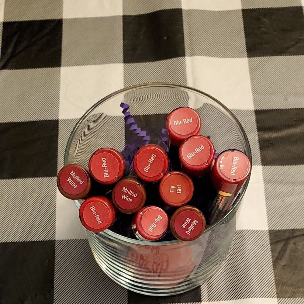 LipSense, Gloss and Remover